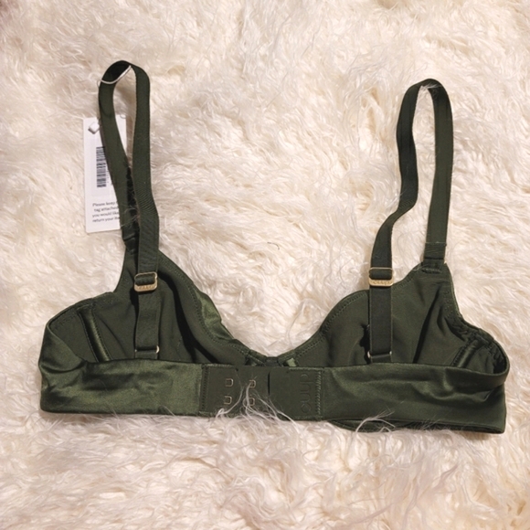 NWT CUUP "The Plunge" Bra - Sz 30A US - Picture 6 of 10
